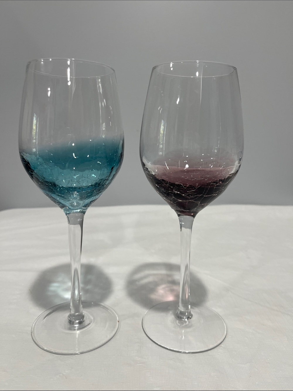 Pier 1 blue and amethyst purple crackle 12 oz Wine Glasses set of 2 - Picture 7 of 8